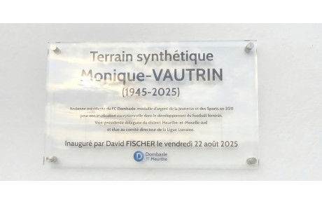 Terrain synthétique : il est ouvert à la pratique !